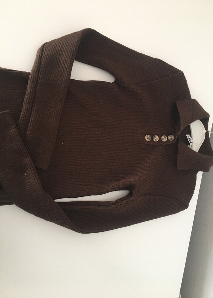 Polo yaka düğmeli fitilli triko kazak - Görsel 2