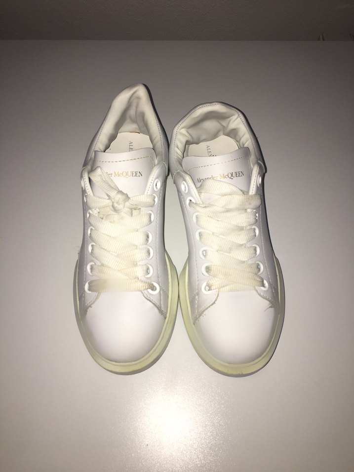 Beyaz Bağcıklı Kadın Spor Ayakkabı - Görsel 2