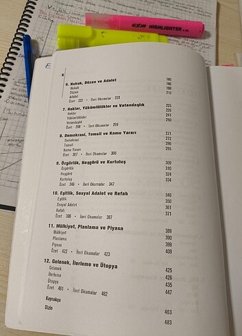  Siyaset Teorisine Giriş - Andrew Heywood