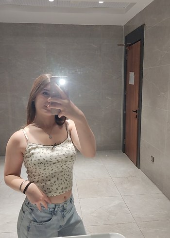 Bej Desenli Askılı Crop Top