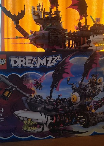 Beden LEGO DREAMZZZ KABUS KÖPEK BALIĞI GEMİSİ 71469