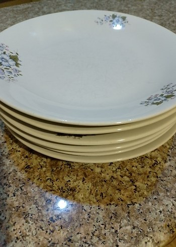 Beyaz Çiçek Desenli Yemek Tabağı Seti