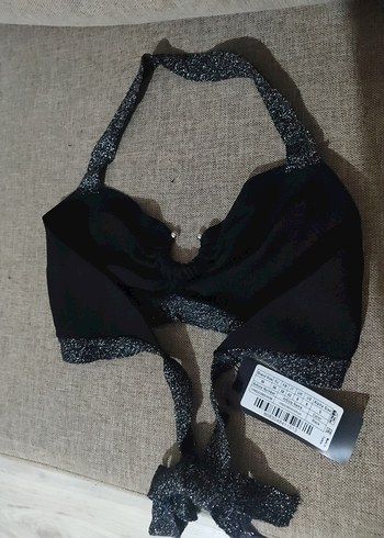 H&M Parlak Siyah Gotik üst