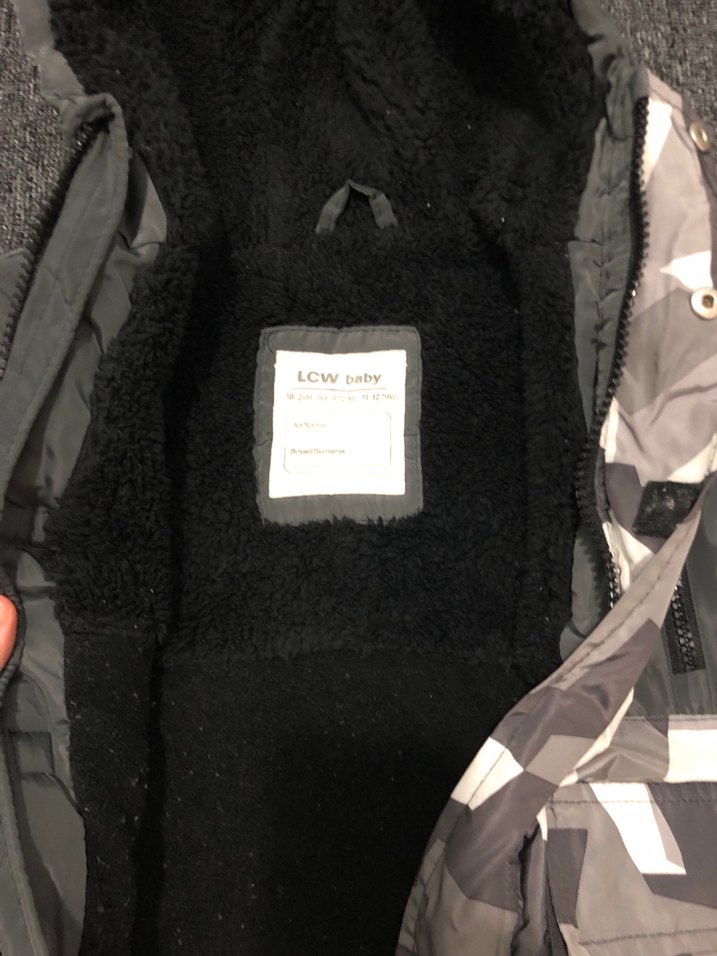 Gri Kamuflaj Desenli Kürklü Erkek Çocuk Mont - Görsel 4