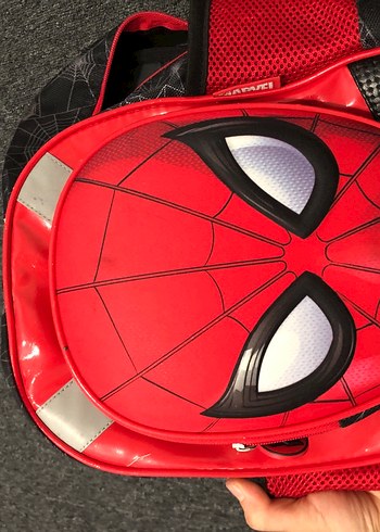 Kırmızı Örümcek Adam Desenli Çocuk Sırt Çantası - Görsel 4