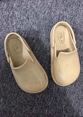 Bej erkek Çocuk zara Terlik - Görsel 2