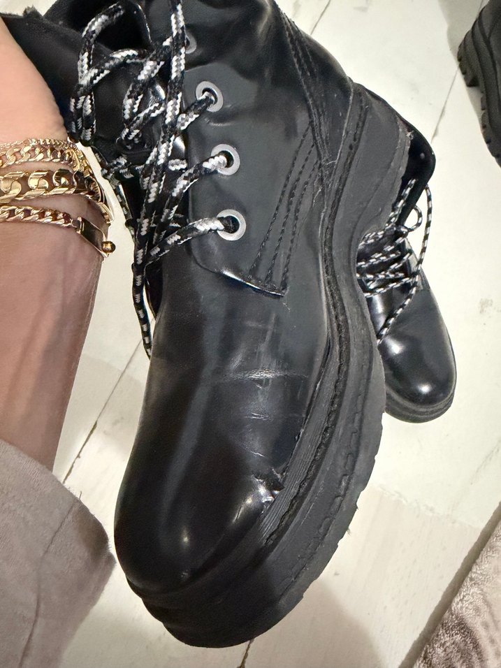 Siyah Rugan Bağcıklı Stiletto Topuklu Bot - Görsel 4