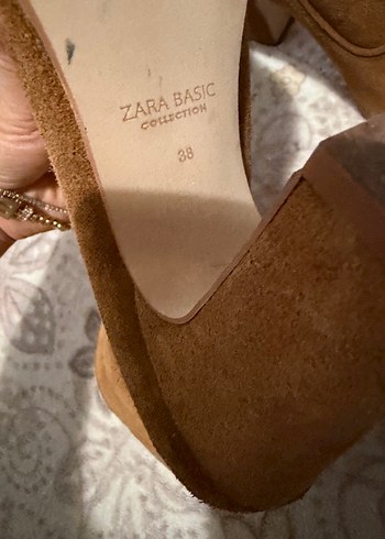 Kahverengi Süet Kadın Topuklu Bot - Görsel 3