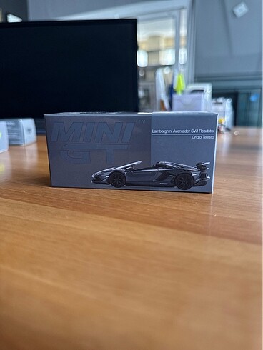 Mini GT 425#