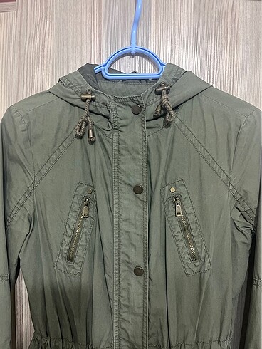 LC Waikiki LCW yağmurluk