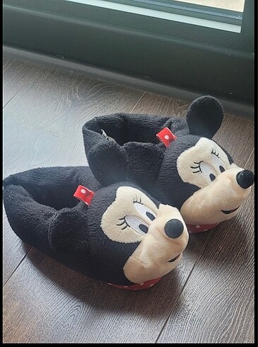 Kız çocuk panduf