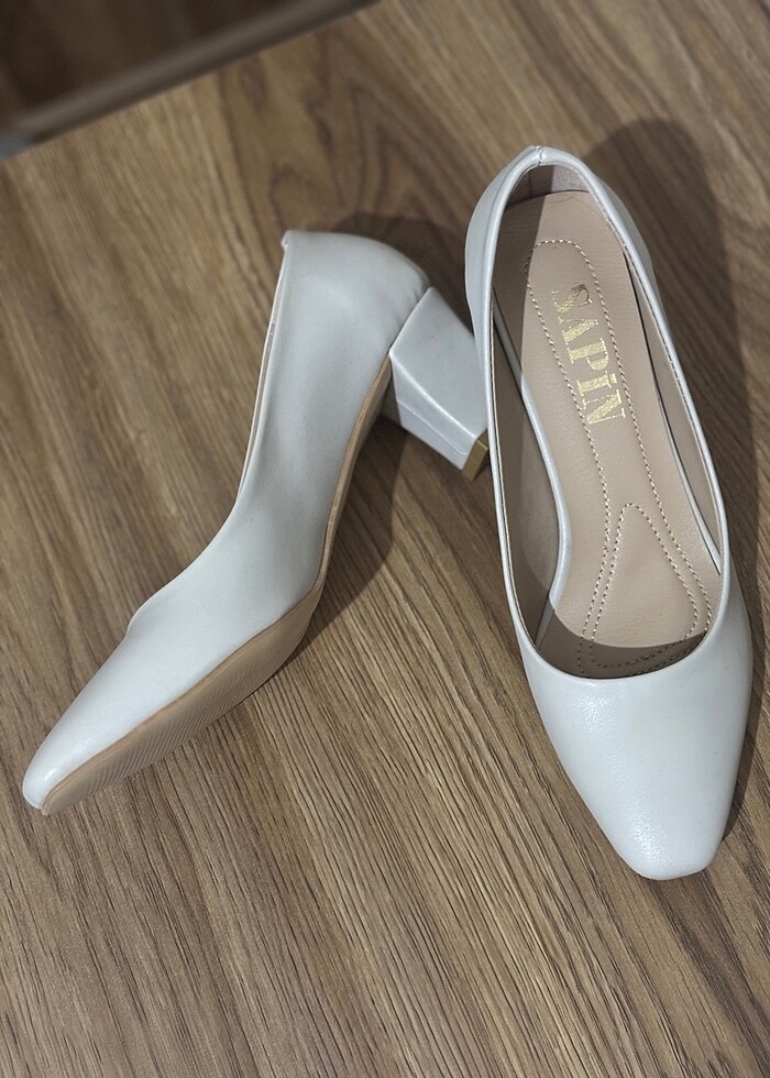 Kısa topuklu Rahat Ayakkabı - Görsel 2