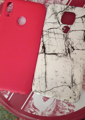 Kırmızı Elastik Bohem Telefon Kılıfı