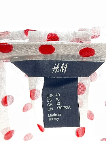 40 Beden çeşitli Renk H&M Bluz %70 İndirimli.