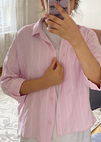 Pembe Düğmeli Keten Gömlek