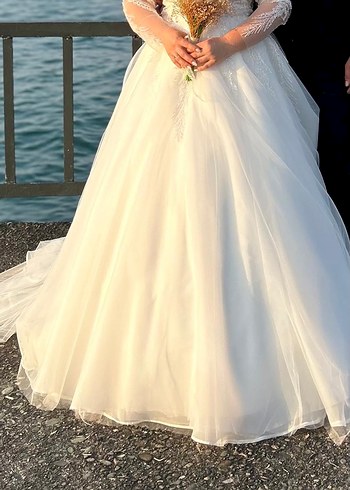 Uzun Kollu V Yaka A Kesim Gelinlik - Görsel 2