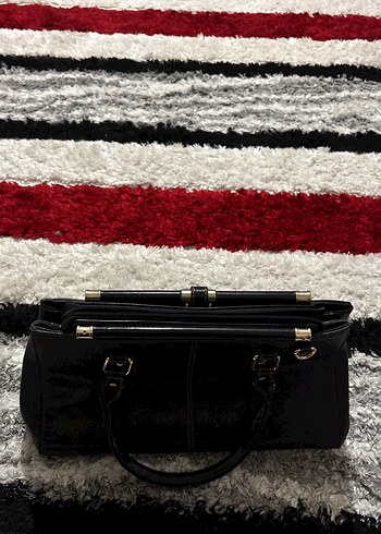 Klasik Siyah Deri Kadın Çanta - Görsel 2