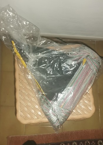 Sarı siyah  Üçgen Parti Süsü 3 paket - Görsel 2