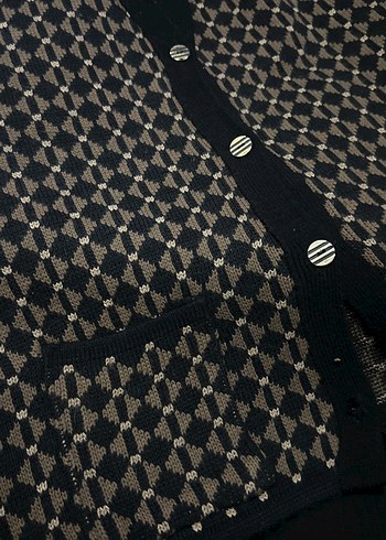 Düğmeli Desenli Siyah Kadın Yelek - Görsel 3