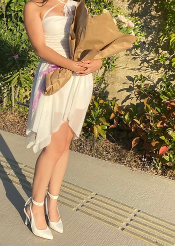 Beyaz Straplez Elbise - Görsel 4