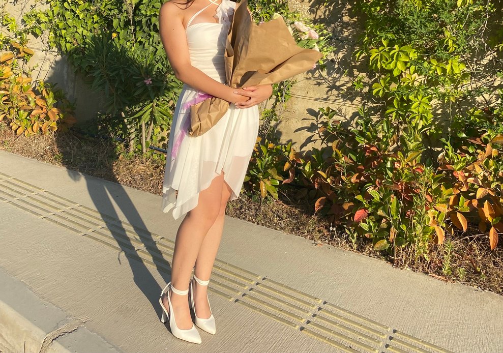 Beyaz Straplez Elbise - Görsel 4