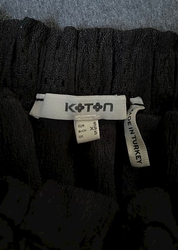 Nakışlı Siyah Volanlı Crop - Görsel 3