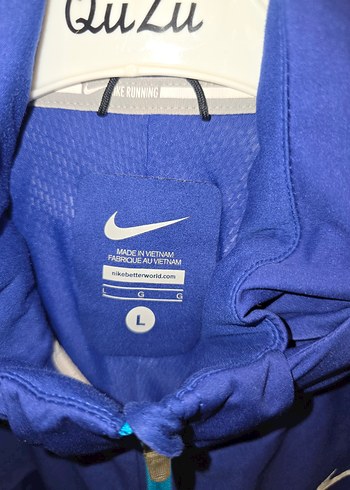 Mavi Fermuarlı kadın - Görsel 2