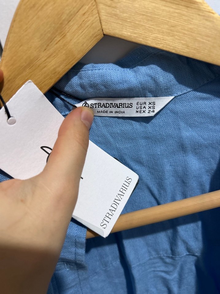 Stradivarius pamuk/keten karışımlı mavi gömlek - Görsel 4