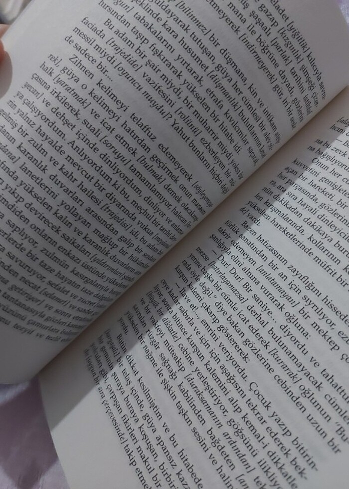 AŞKA DAİR - Görsel 4