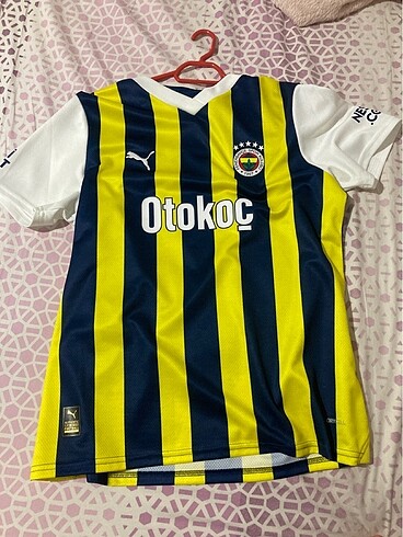 Çubuklu Fenerbahçe forması