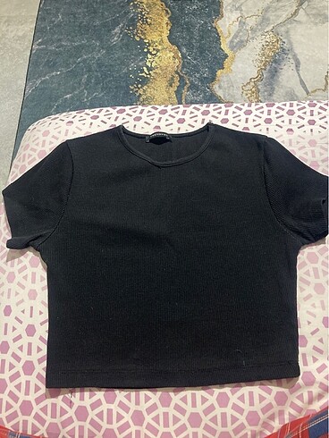 Siyah crop