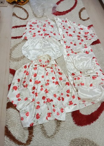 DiANA saten Beyaz sabahlık ve picama takımı bayan - Görsel 6