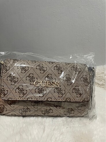 Guess çanta