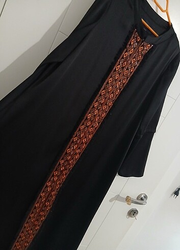Abaya ferace