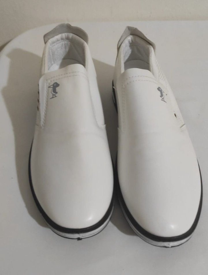 Beyaz Minimalist Erkek Günlük Ayakkabı - Görsel 3