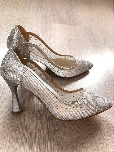 Parlak taşlı Stiletto