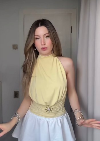 m Beden sarı Renk Yeni sezon zara sarı bluz
