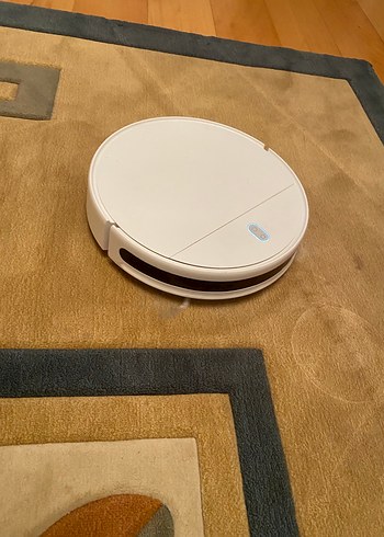 Beyaz Akıllı Robot Süpürge - Görsel 4