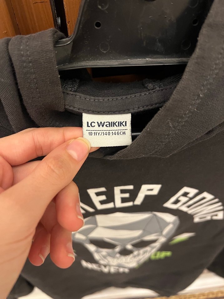 LC Waikiki Rock Punk Gri Kapüşonlu Sweatshirt - Görsel 3