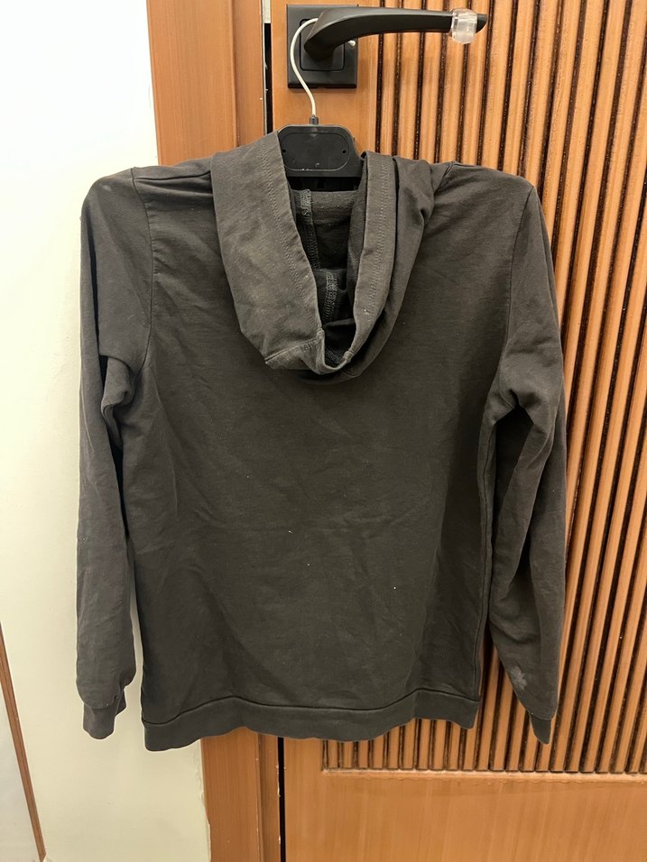 LC Waikiki Rock Punk Gri Kapüşonlu Sweatshirt - Görsel 2