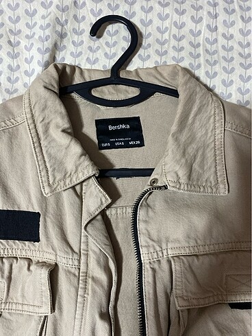 s Beden Crop ceket
