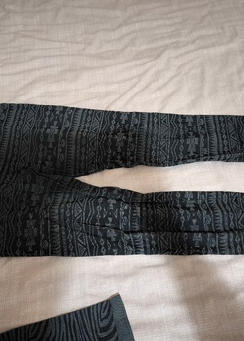 Kadın Siyah Zebra Desenli Esnek Tayt 2 adet - Görsel 8