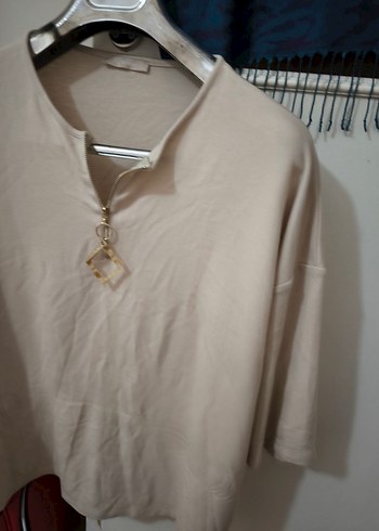 Zincir Detaylı Bej Kadın Triko bluz - Görsel 2