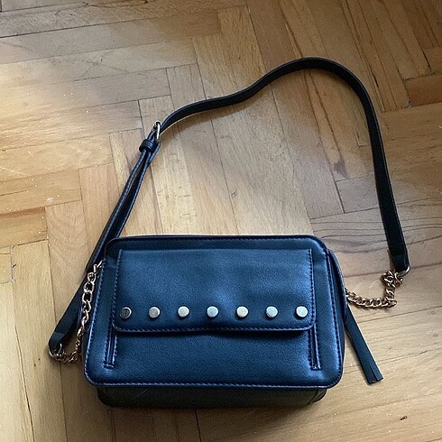 Stradivarius çanta