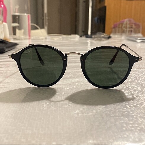Rayban 2447 güneş gözlüğü