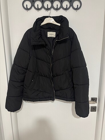 Stradivarius kadın mont