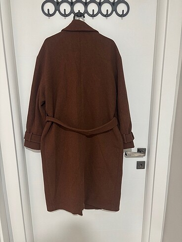 m Beden Stradivarius kaşe