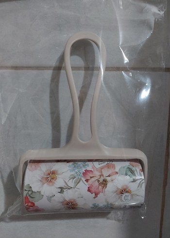 Desenli Tüy Toplama Fırçası - Görsel 3