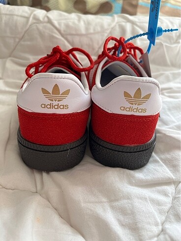 36 Beden Adidas spezıal