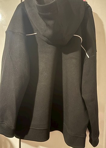 Siyah Zincir Detaylı Kız
 Sweatshirt - Görsel 3